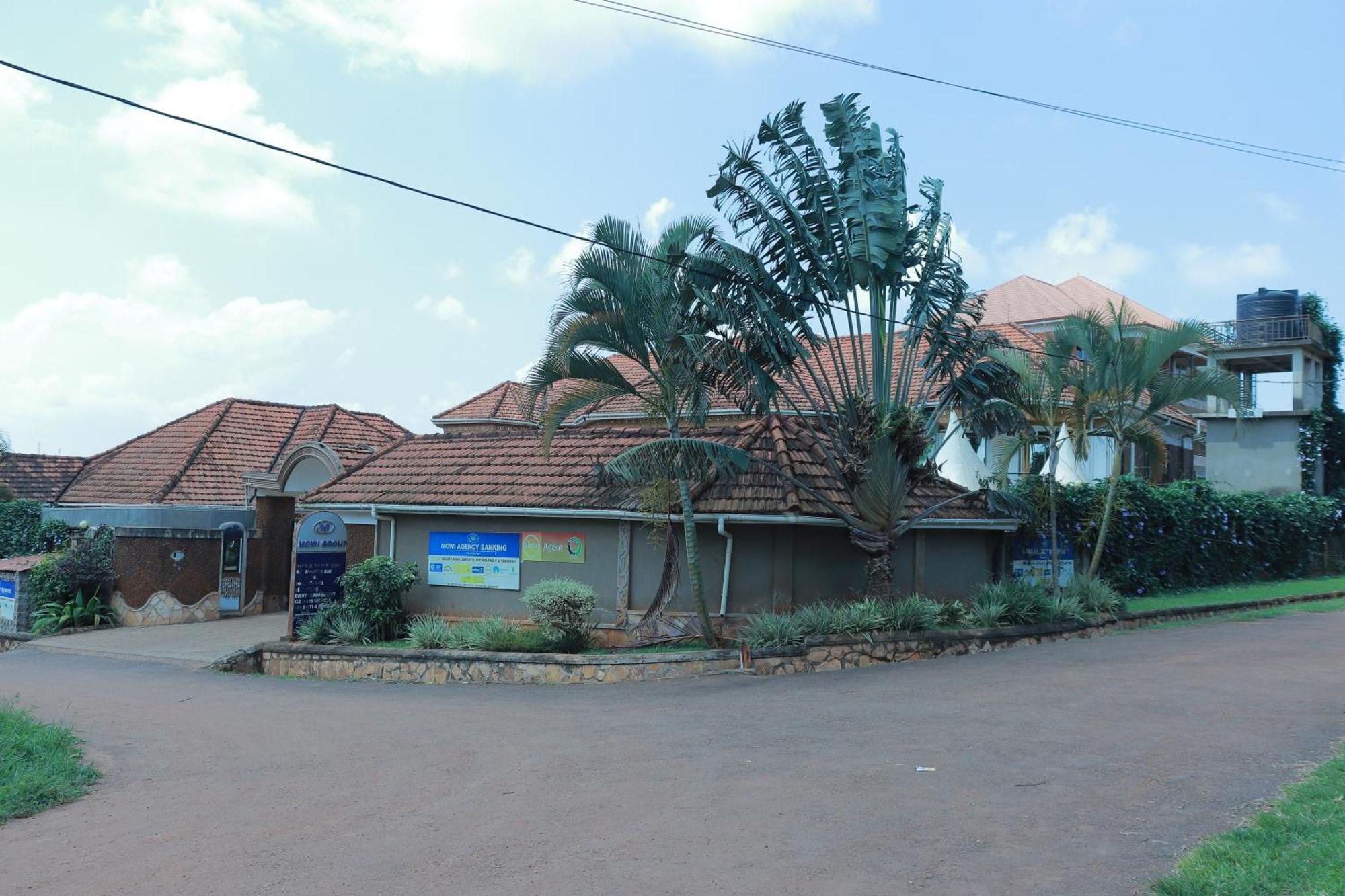 Mowicribs Hotel And Spa Entebbe Exterior foto